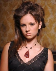 Photos de Mackenzie Rosman - Photoshoot John Sciulli - 69